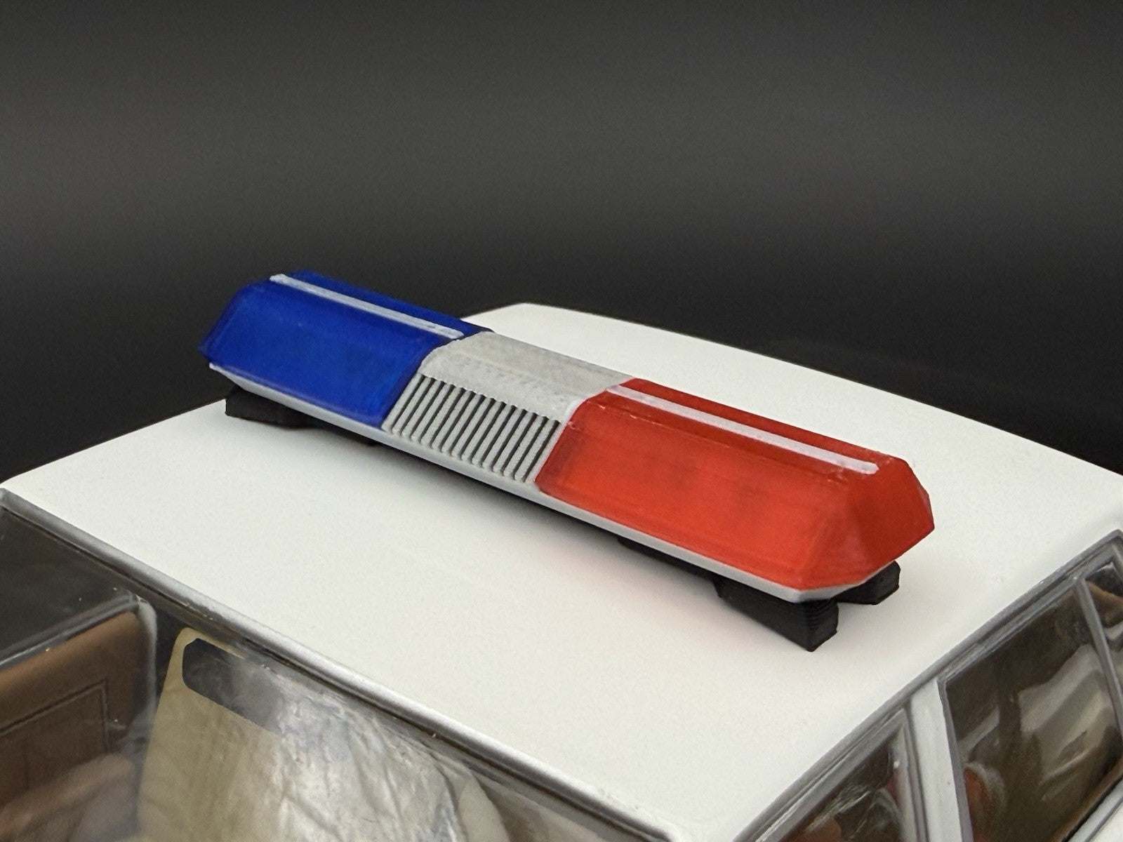 1/18 Scale Model Blue Red Amber Code 3 XL Lightbar Police California 1822ChromCA2