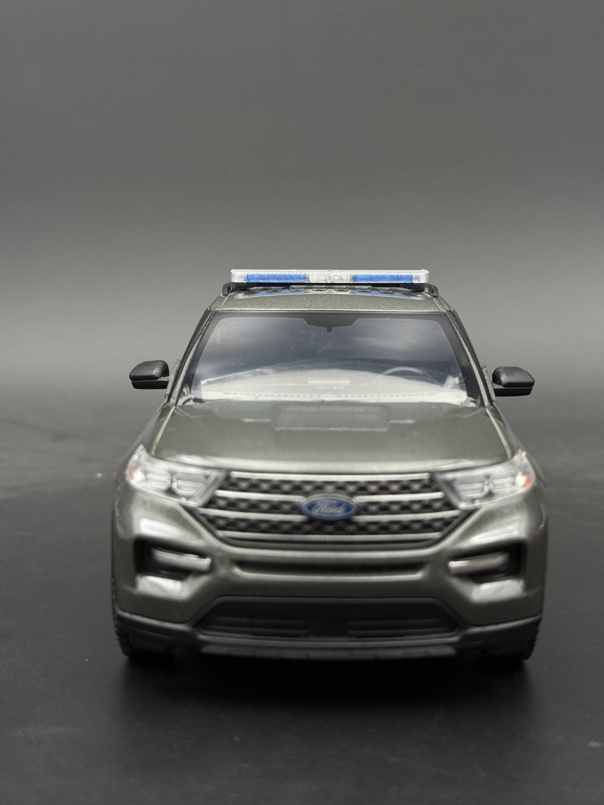 1/24 25 Scale Model LED Ready Whelen Liberty II Blue Police Lightbar 2449B17
