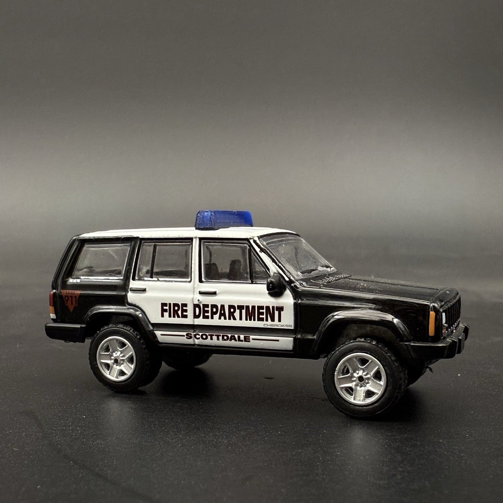 2 Pack 1/64 Blue Lightbar Police Sheriff State Highway Patrol Hansch DBS200013