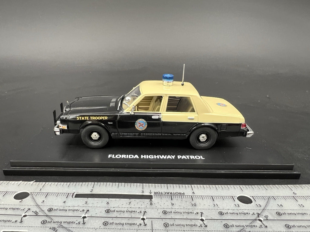 1/43 Florida Highway Patrol Police Dodge Diplomat First Response Trooper O Scale6