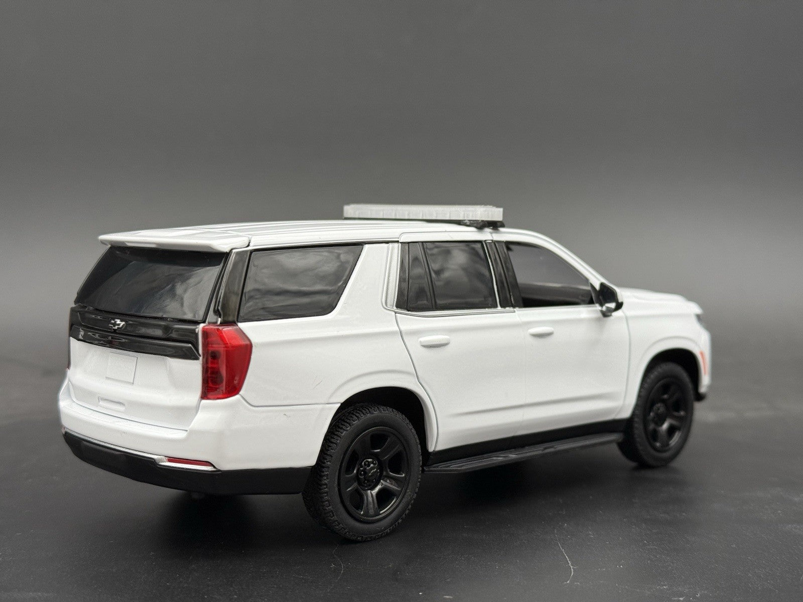 1/24 LED Compatible Clear Whelen XL Edge Freedom Lightbar Police Tahoe 2408XLC7