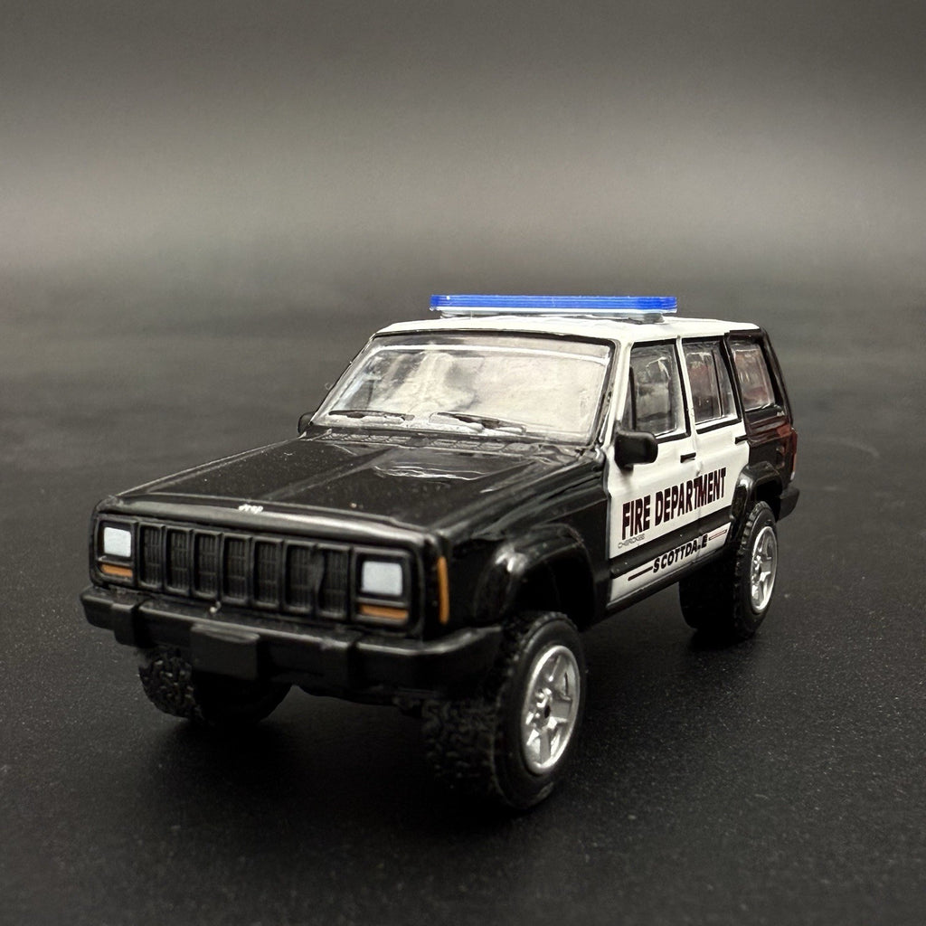2 Pack 1/64 Blue LED Code 3 X2100 Lightbar For Police Sheriff Fire Ambulance SUV4