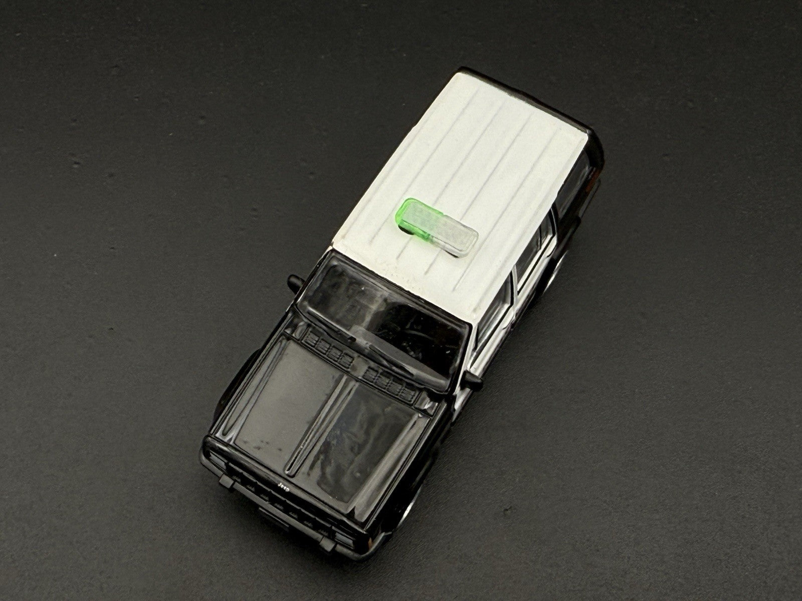 2 Pack 1/64 Mini Whelen Edge Green Clear Lightbar Work Truck Security9