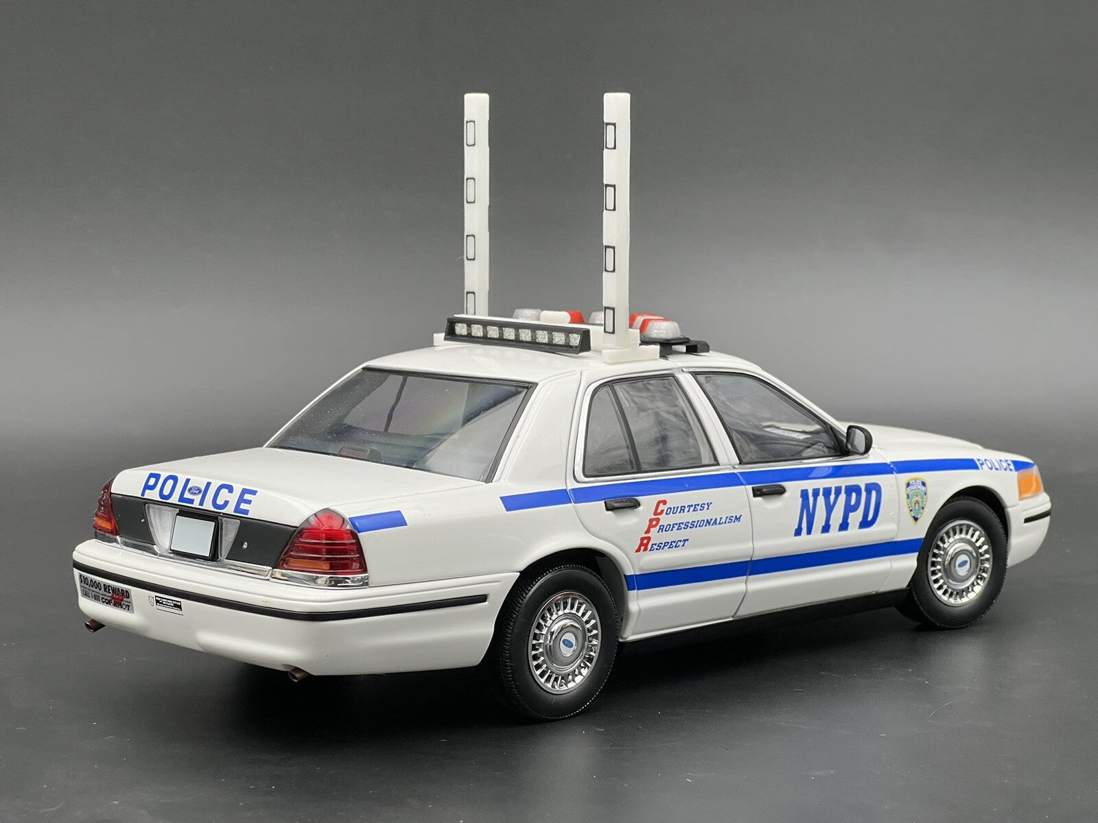 1/18 NYPD Highway Patrol Style High Riser Lightbar New York Police Sheriff Car6