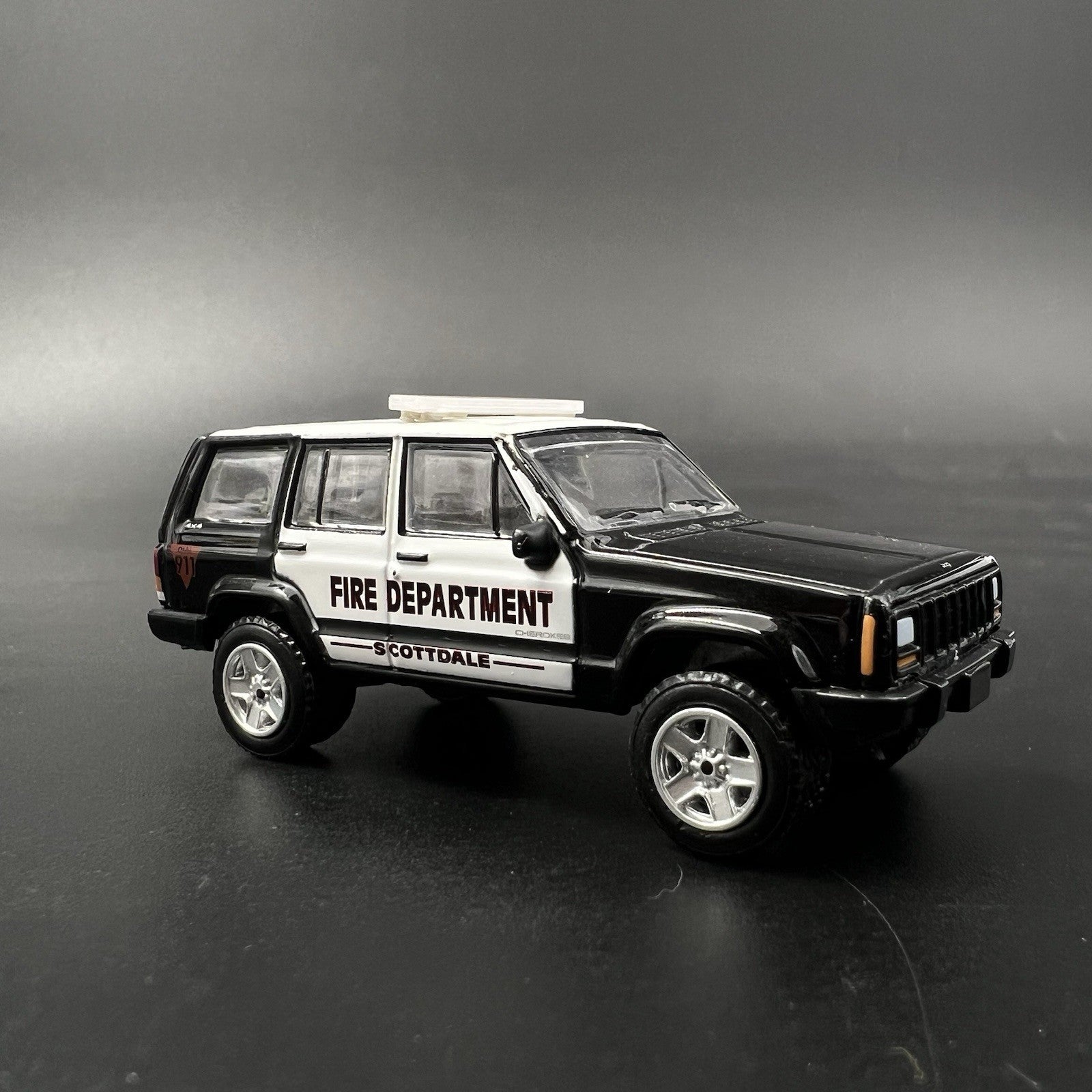 2 Pack 1/64 LED Code 3 X2100 Lightbar For Greenlight Police Sheriff Fire EMS8