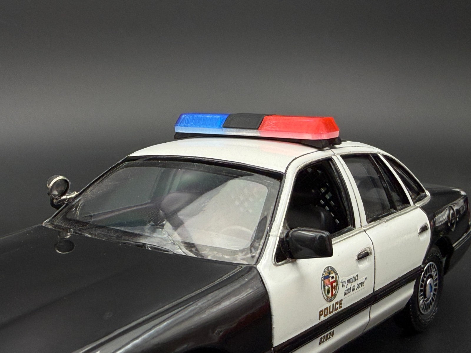 1/24 25 Scale Model Blue Red Black Code 3 Excalibur Lightbar Police 2415BRBLACK2