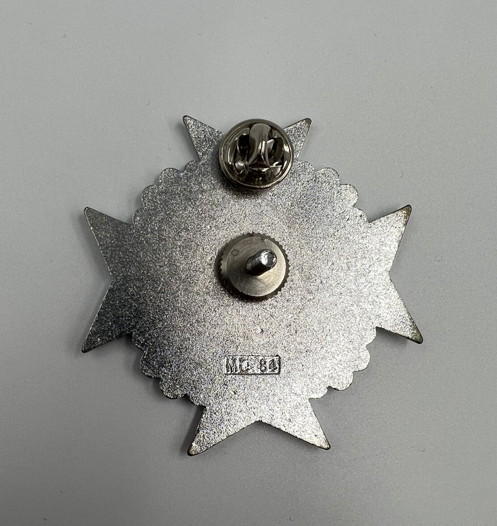 CANADIAN DND FIRE DEPARTMENT SERVICE D'INCENDIE CAP BADGE CANADA2