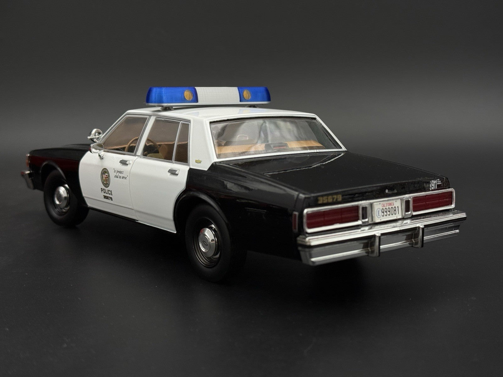 1/18 Scale Model Wide XL Blue Whelen 80H 90H 8000 Lightbar Police Fire 1844XLB4