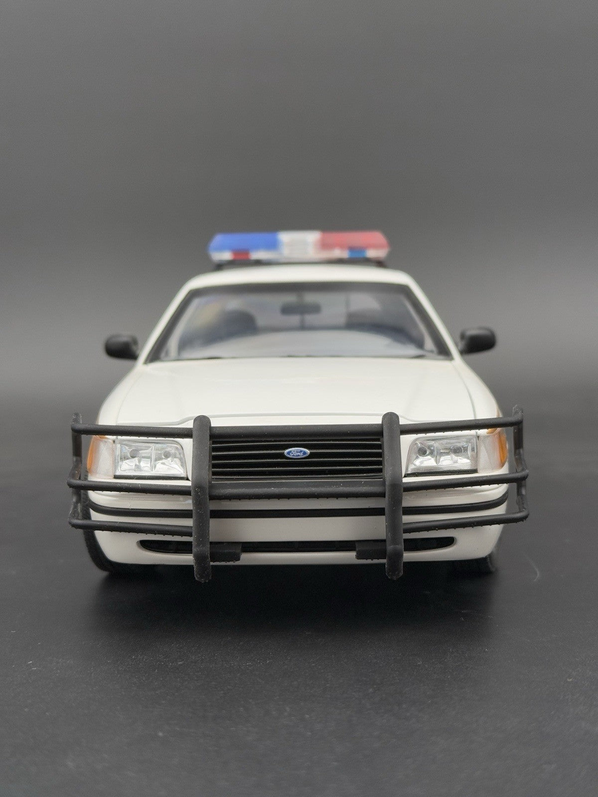 1/18 Scale Model Go Rhino Wrap Around Push Bumper Pushbar Crown Vic Police 18518