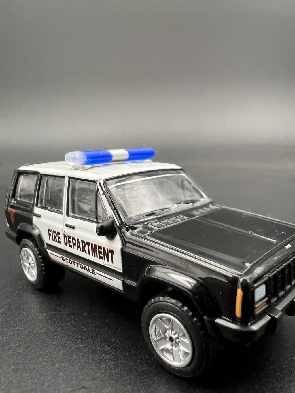 4 Pack 1/87 Blue Clear Chrome Federal Signal Aerodynic Lightbar Police Sheriff2