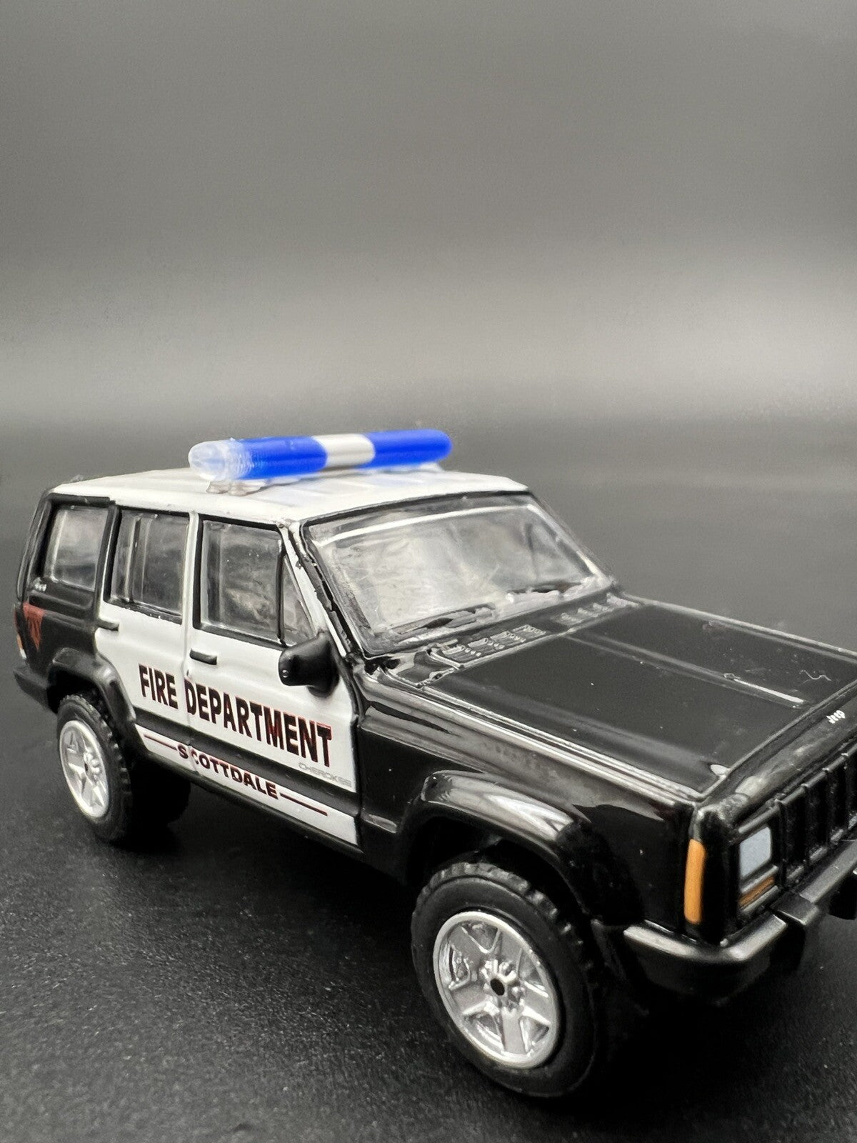 4 Pack 1/87 Blue Clear Chrome Federal Signal Aerodynic Lightbar Police Sheriff2