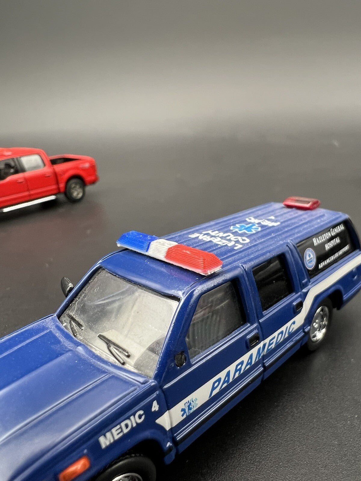 2 Pack 1/64 Code 3 LP6000 Blue Red Lightbar Greenlight Police Sheriff Patrol3