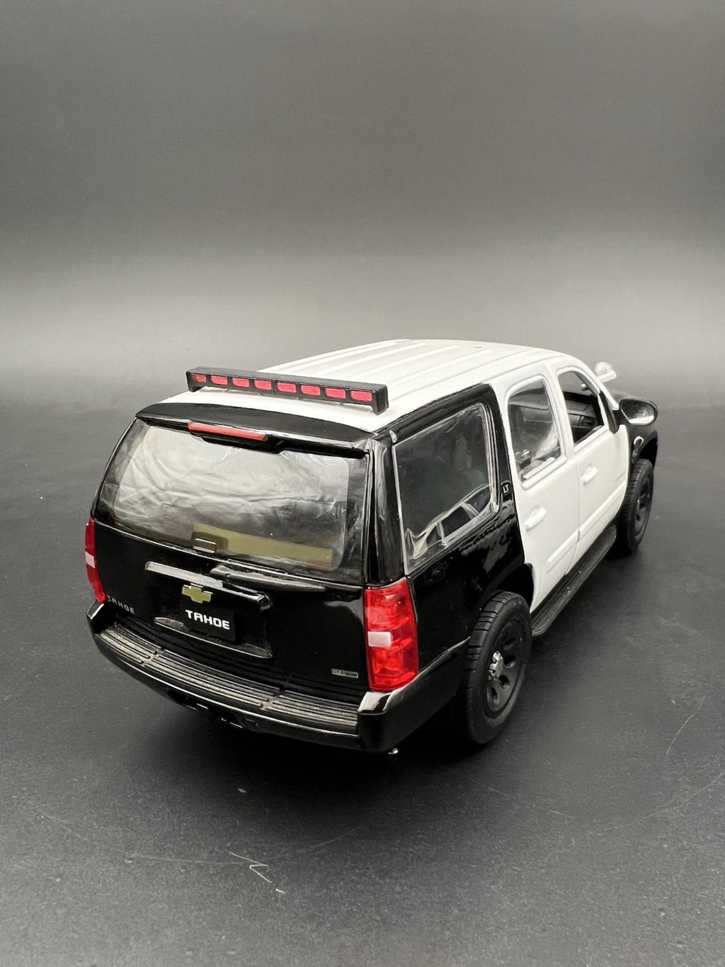 1/24 LED Ready Red Traffic Advisor Arrow Stick Deck Lightbar Police Sheriff Fire7