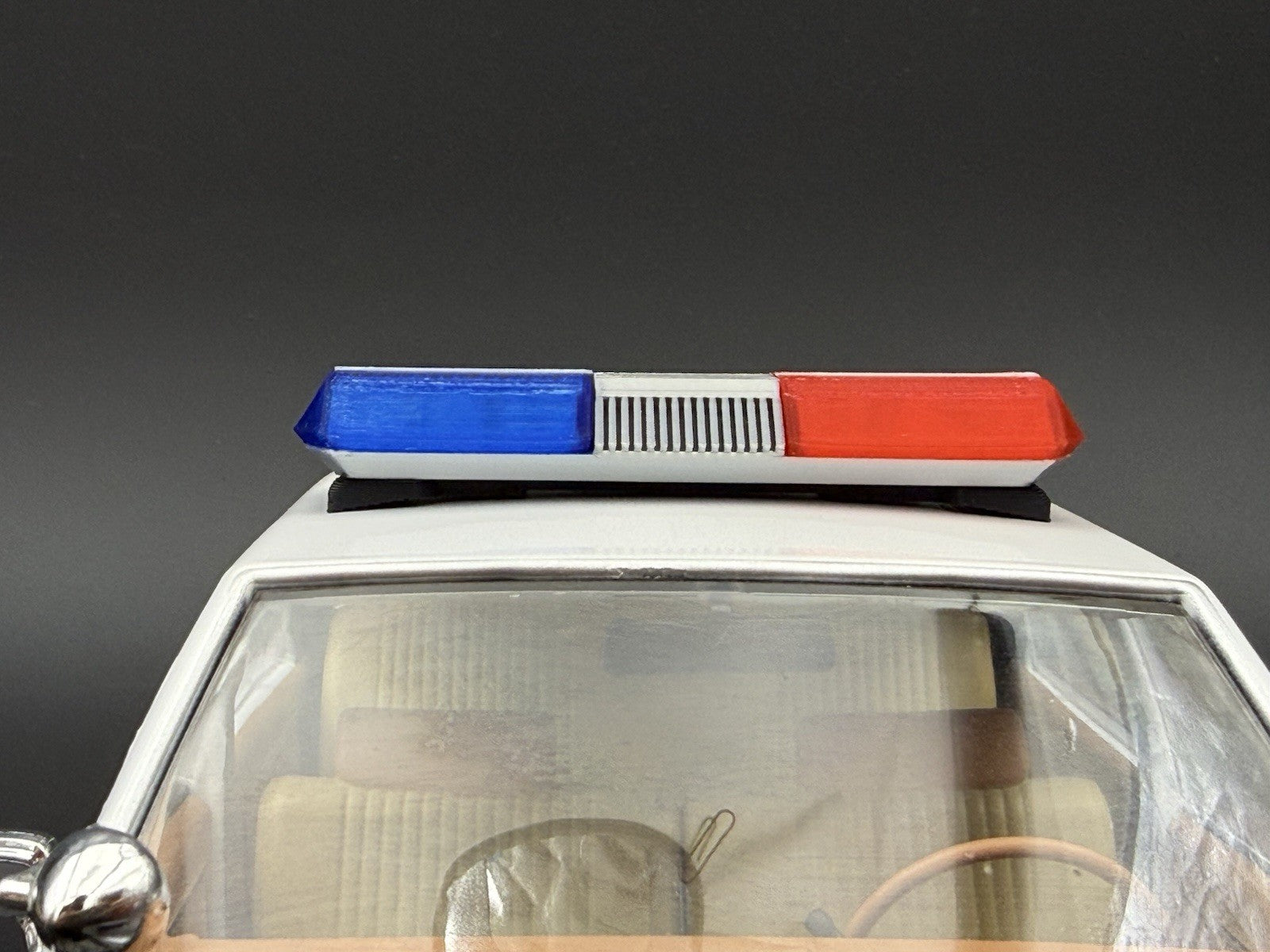1/18 Scale Model Blue Red Amber Code 3 XL Lightbar Police California 1822ChromCA8