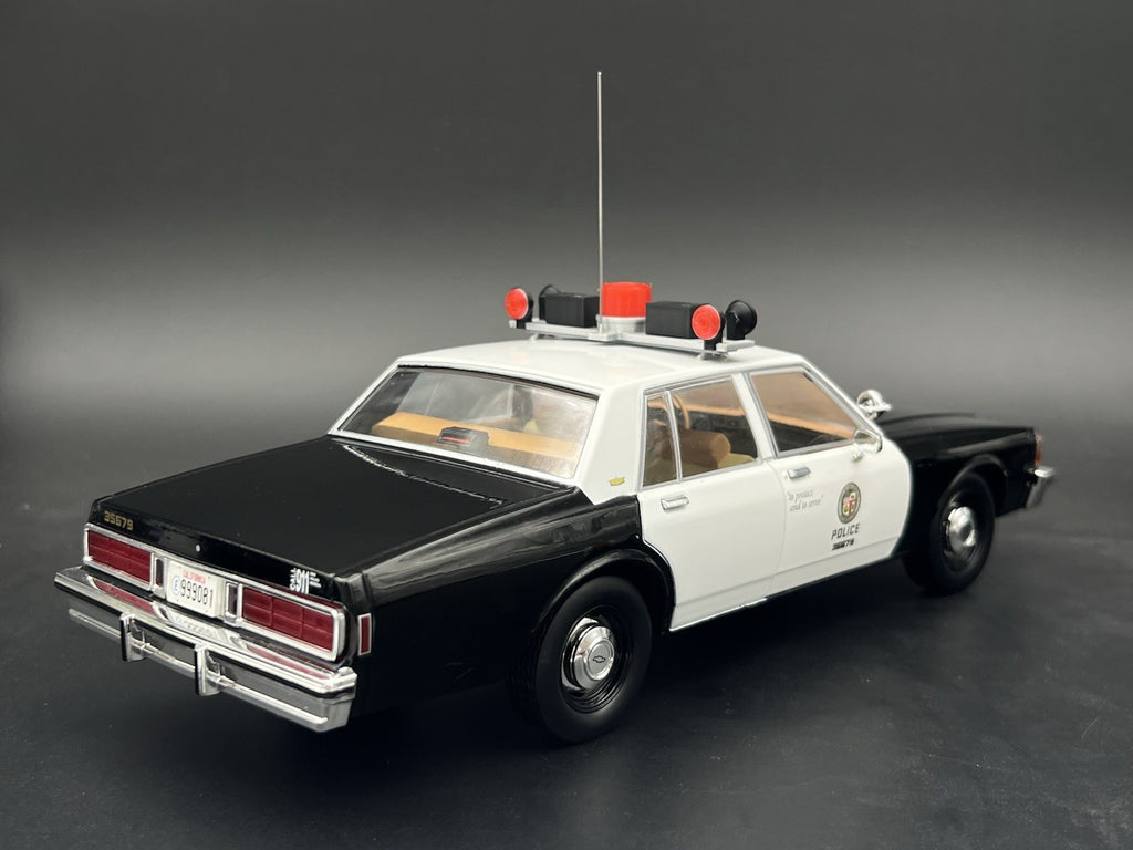 1/18 Dominion Lightbar Red Clear Ontario Provincial Police OPP Style Canada15