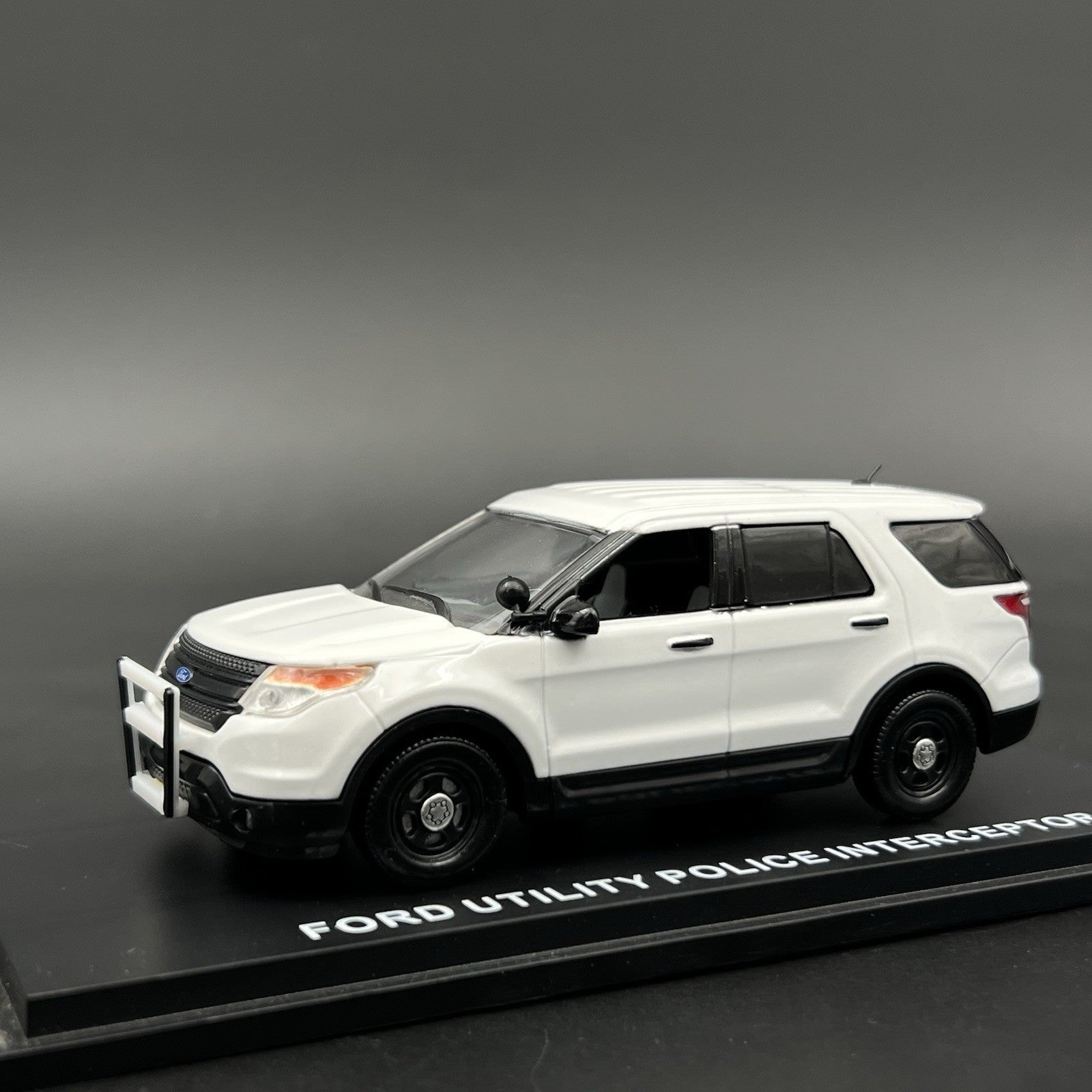 2 Pack 1/43 NYPD Style Sedan + SUV Push Bumper New York Police Sheriff12