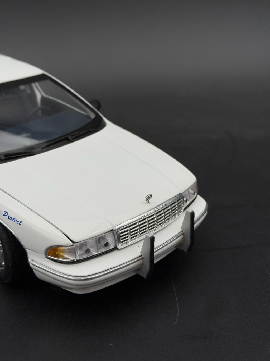 1/18 Vintage Push Bumper Guard For UT Chevrolet Caprice Police Car5