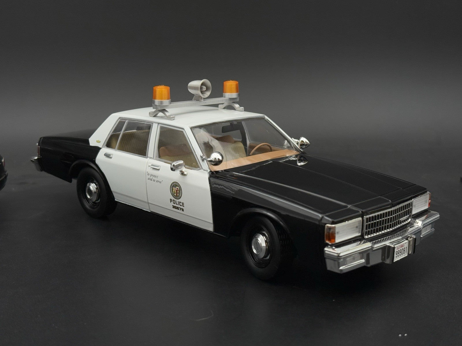 1/24 25 Scale Model Amber Twin Beacon Ray Speaker Police Lightbar Visibar 2461A8