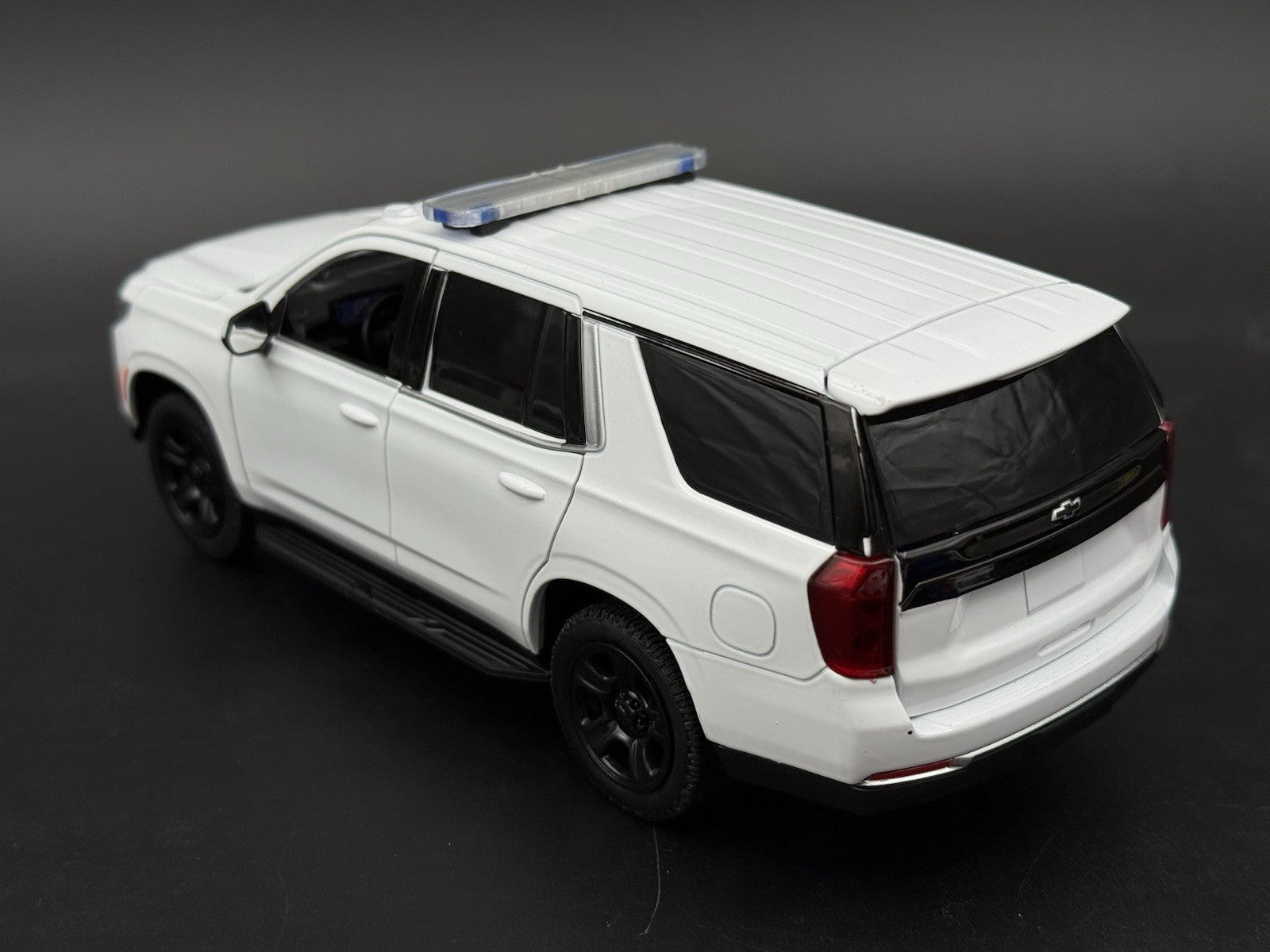 1/24 25 LED Ready Whelen Liberty II XL Hawaii Blue Police Lightbar Tahoe SUV7