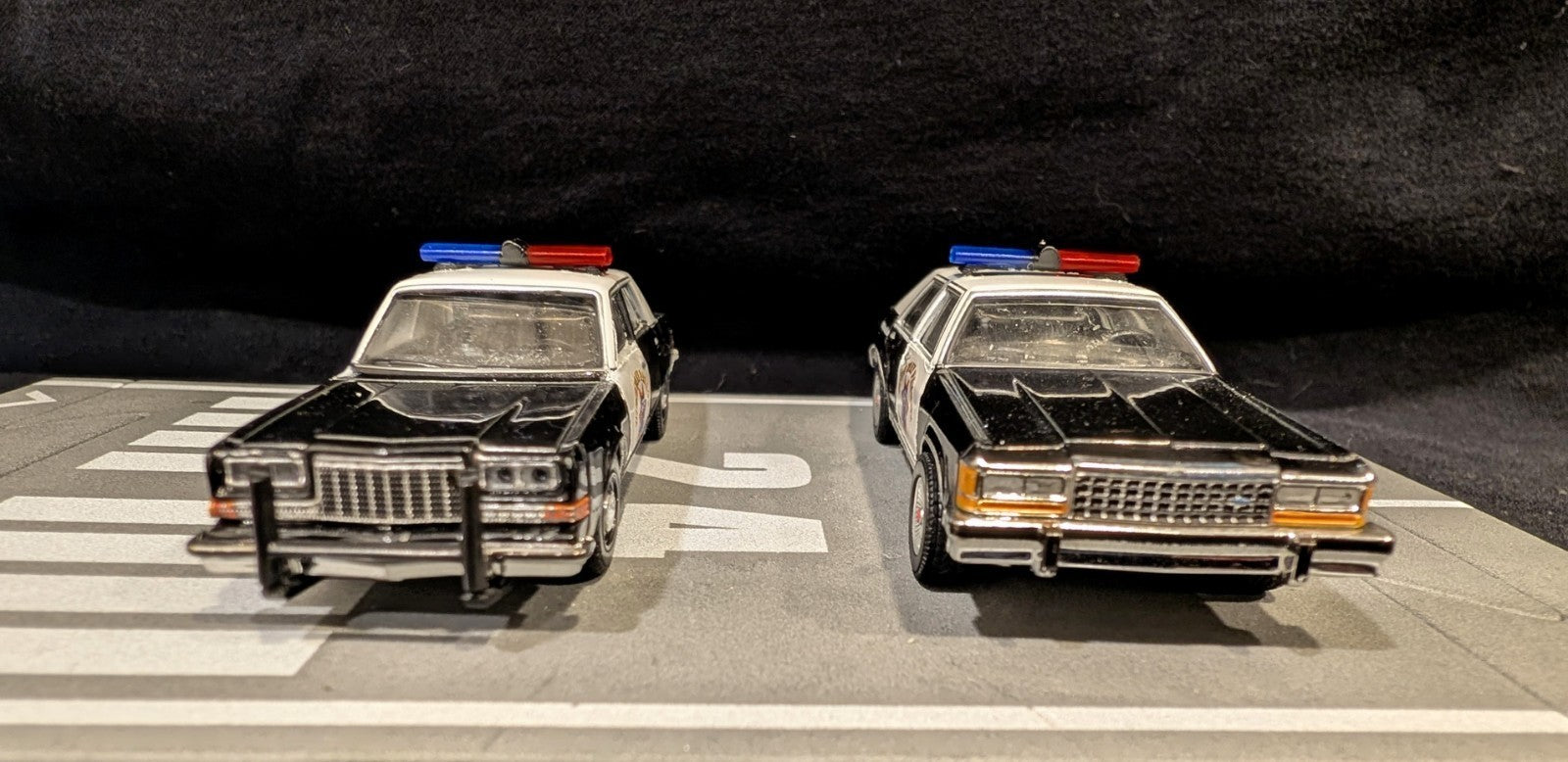 1/64 Scale Jetstream Jetsonic Blue Red Lightbar Police Fire Sheriff CHP 6424BR9