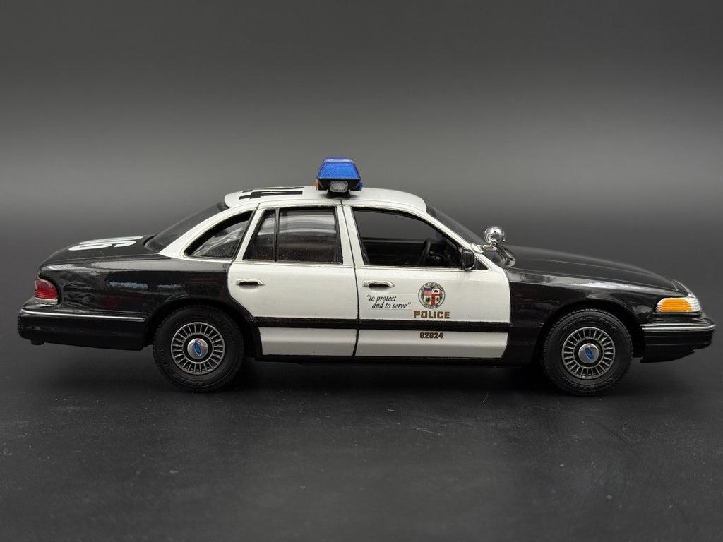 1/24 25 Scale Blue Chrome Streethawk Lightbar Police 246411