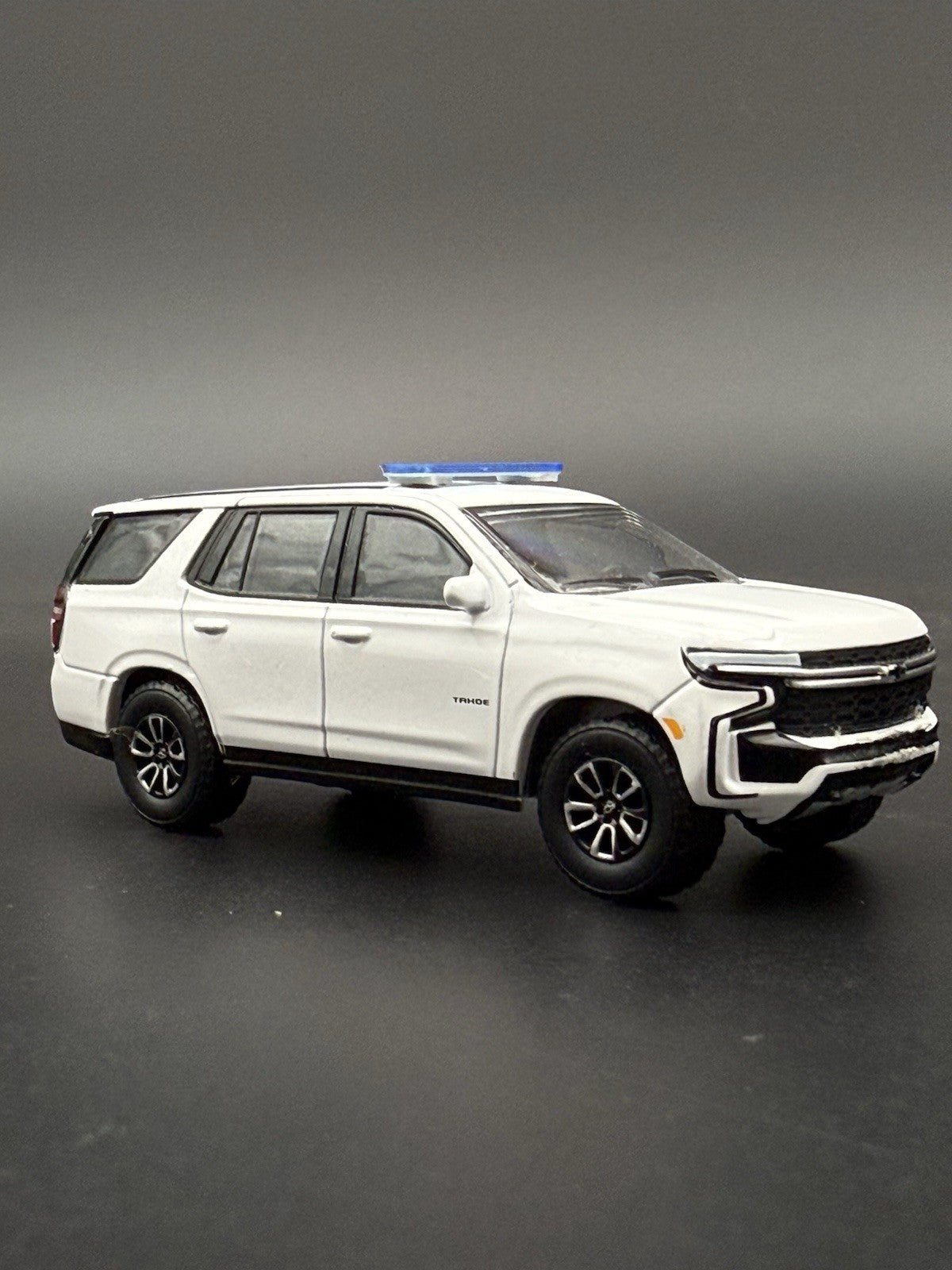 2-Pack 1/64 Scale Model Silver Top Blue LED Style Whelen Lightbar 6402BS5