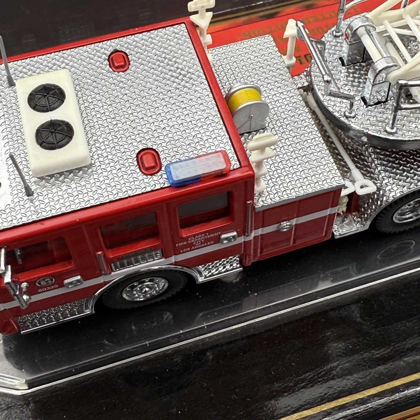 2 Pack 1/64 Mini Whelen Edge Blue Red Lightbar Gray Top Cover Police Fire EMS2