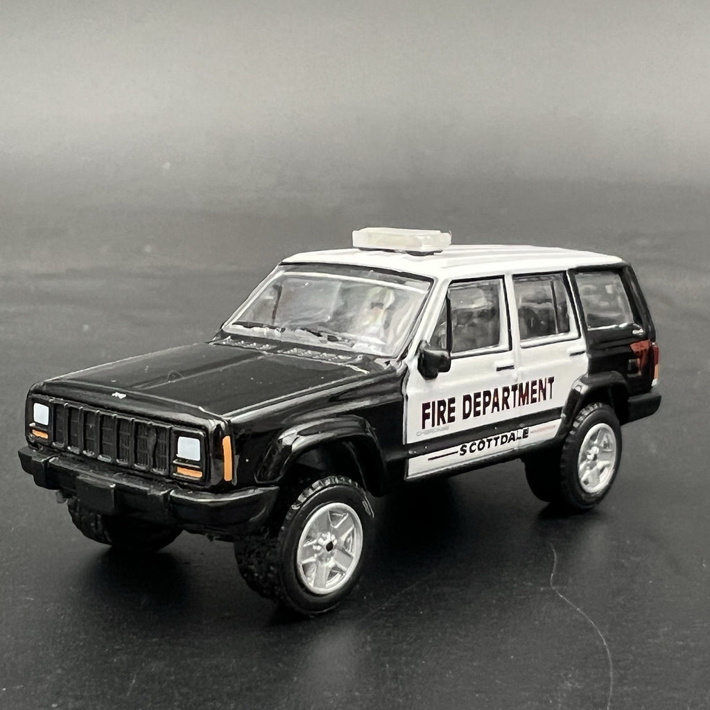 2 Pack 1/64 Mini Whelen Edge Lightbar Gray Top Cover Police Sheriff Fire13