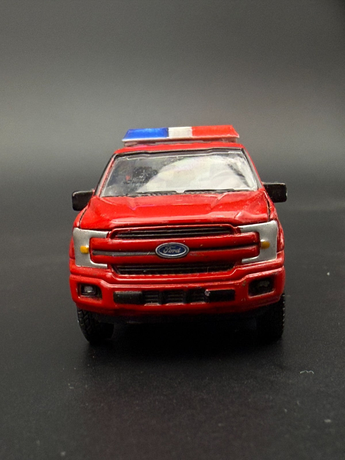 2 Pack 1/64 Scale Code 3 LP6000 Blue Red Lightbar Greenlight Police 6417BR3