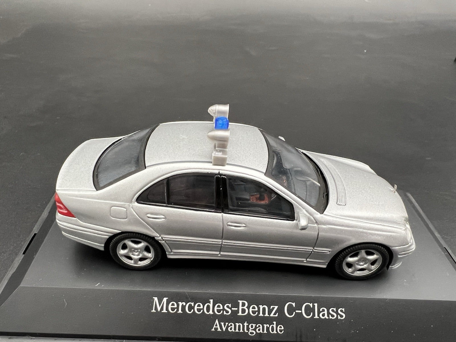 1/43 Vintage Blue Beacon With Dual Siren Speakers Lightbar Police12