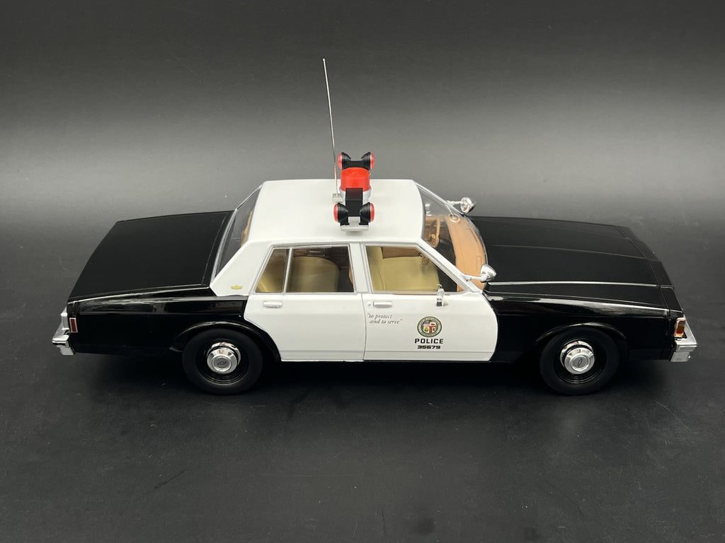 1/18 Dominion Lightbar Red Clear Ontario Provincial Police OPP Style Canada12