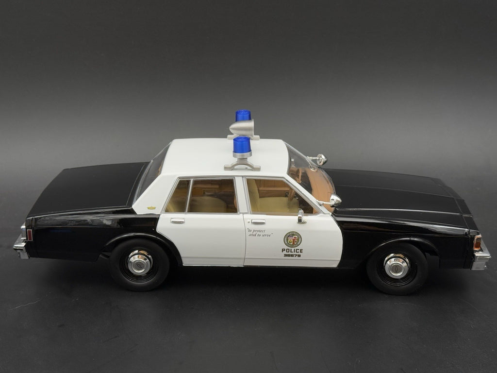 1/24 Scale Model Blue Twin Beacon Ray Speaker Police Lightbar Visibar 2461B8