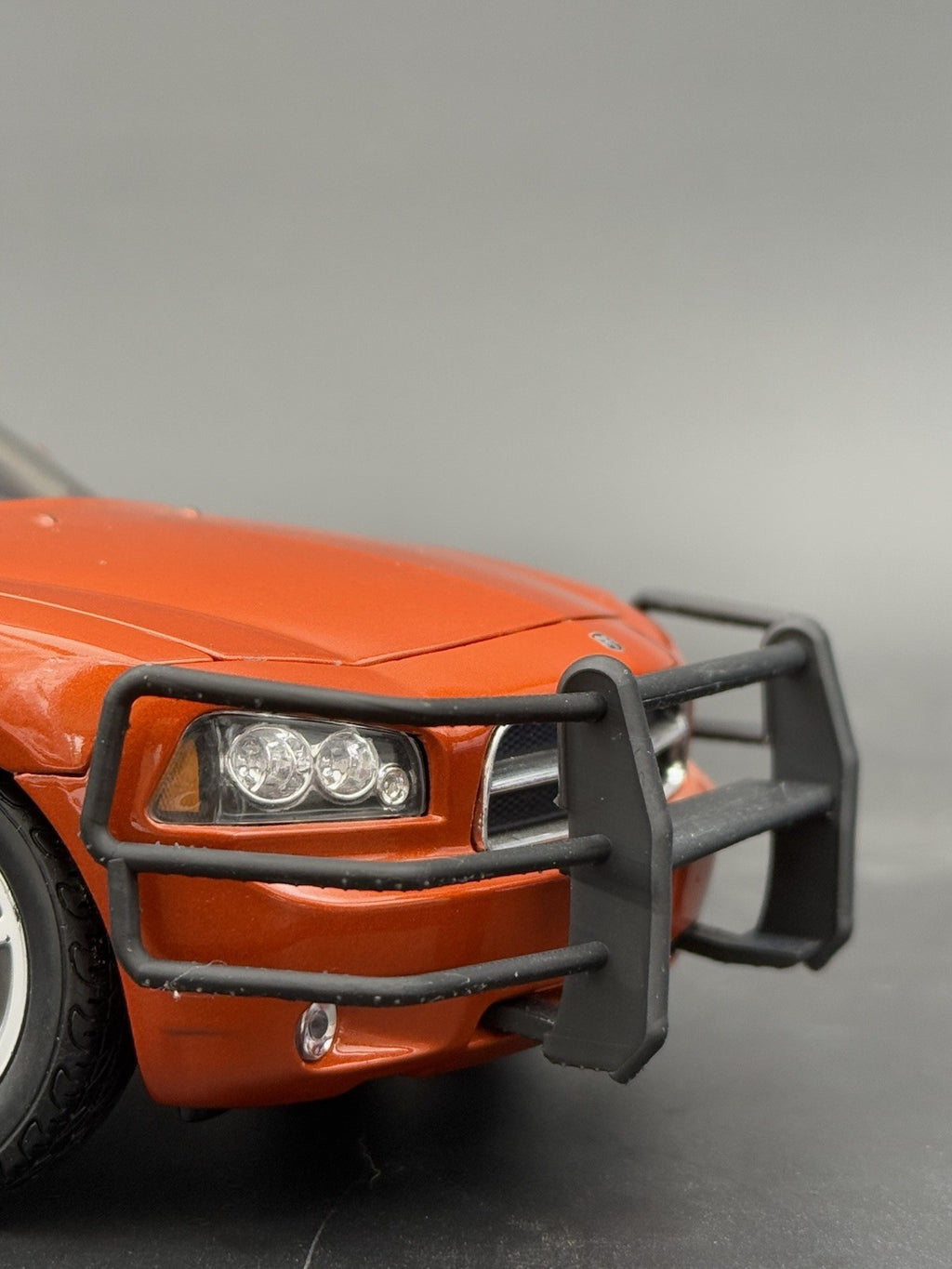 1/18 Go Rhino Wrap Around Push Bumper Pushbar Welly Dodge Charger Police 18517