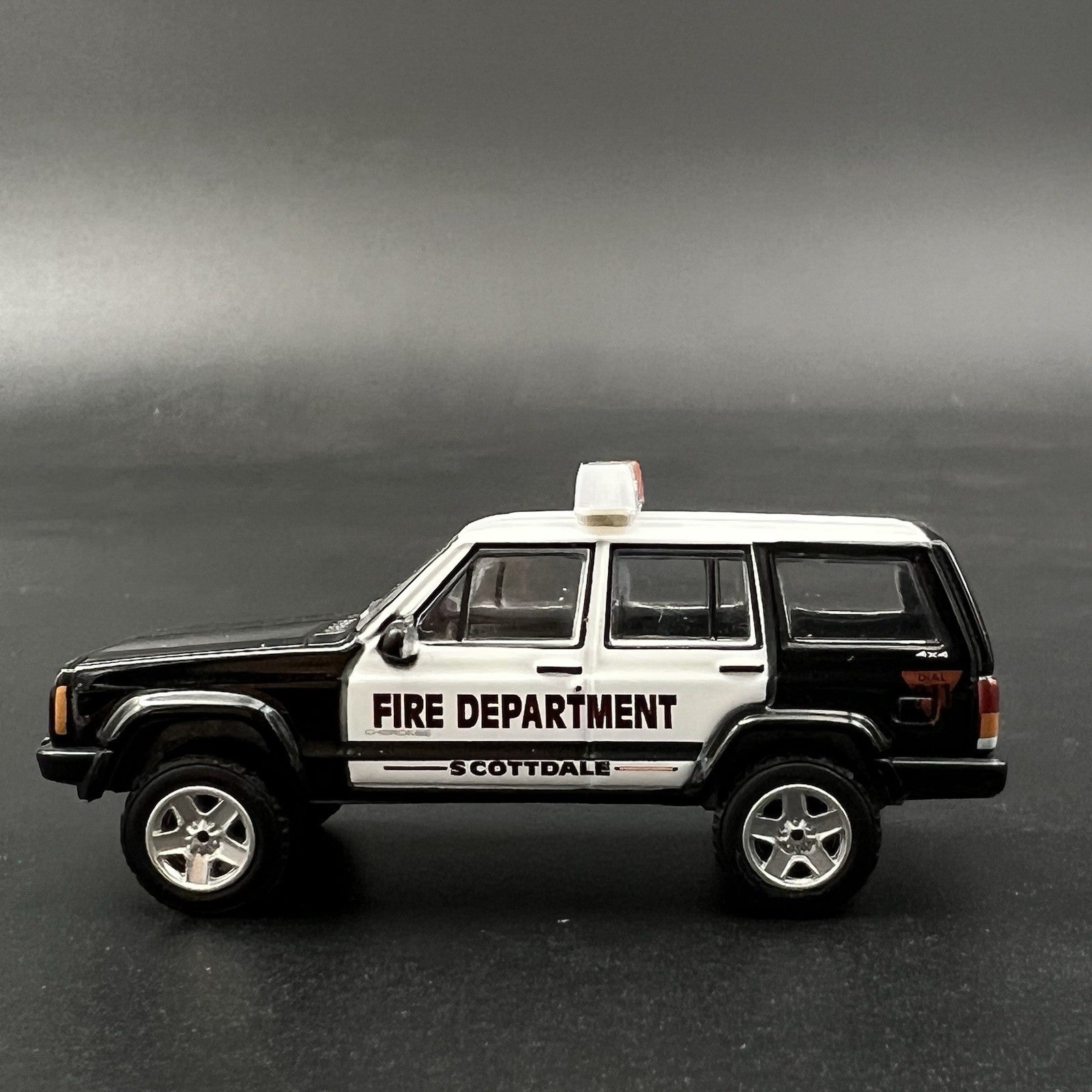 2 Pack 1/64 Red Clear Federal Signal Twinsonic Lightbar Greenlight Police Fire3