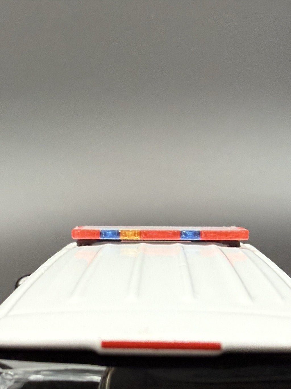 2 Pack 1/43 O Scale SUV NYSP Whelen Liberty Lightbar New York State Police 43015