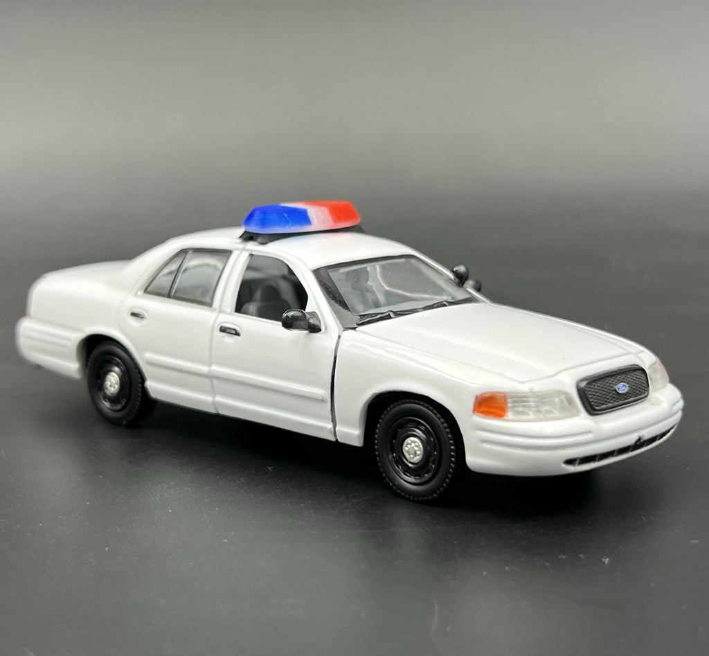 2 Pack 1/43 Blue Red SUV + Sedan Vista Lightbar Greenlight Police Sheriff Fire13