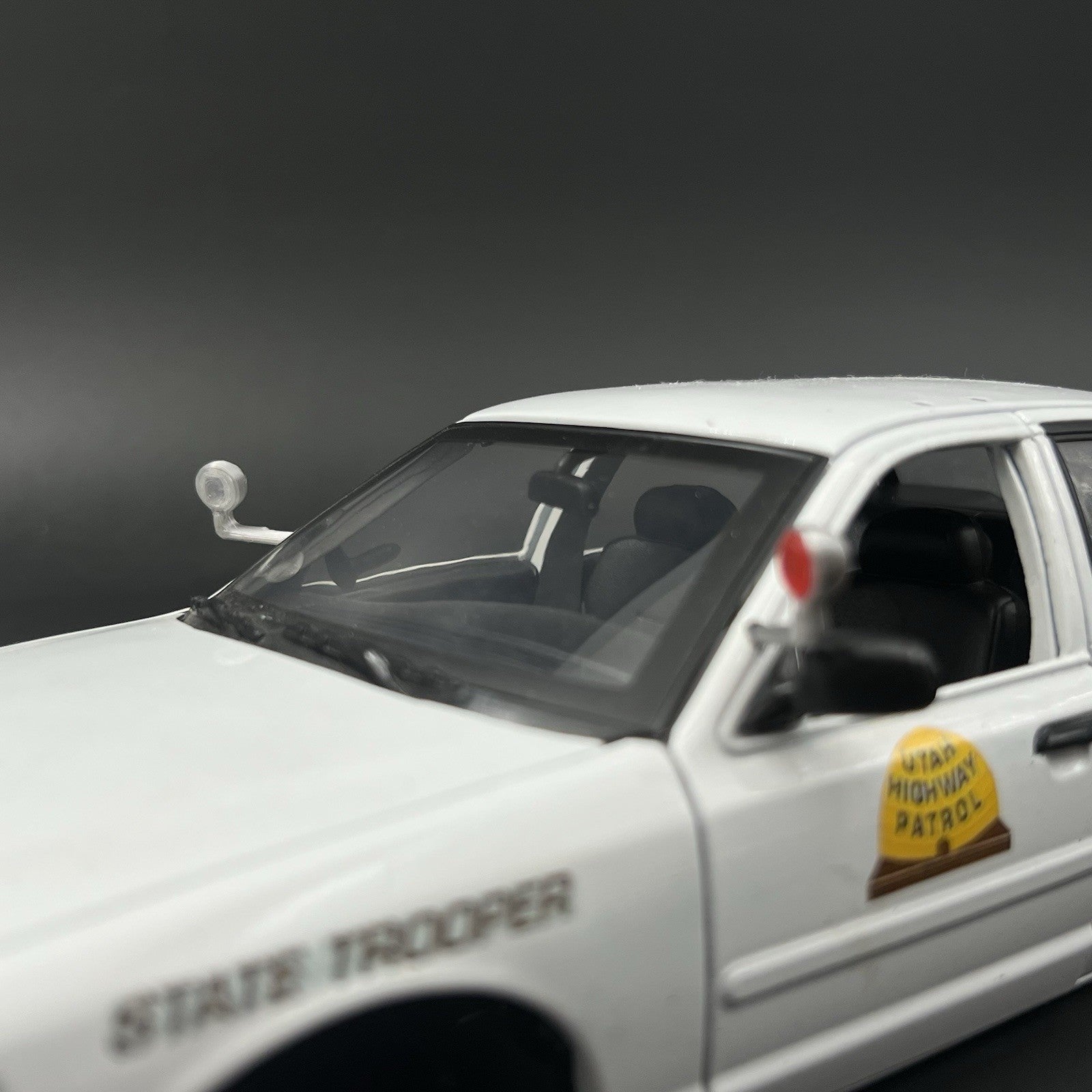 4 Pack 1/18 Spotlights CHP Style For Police Car SUV California Highway Patrol8