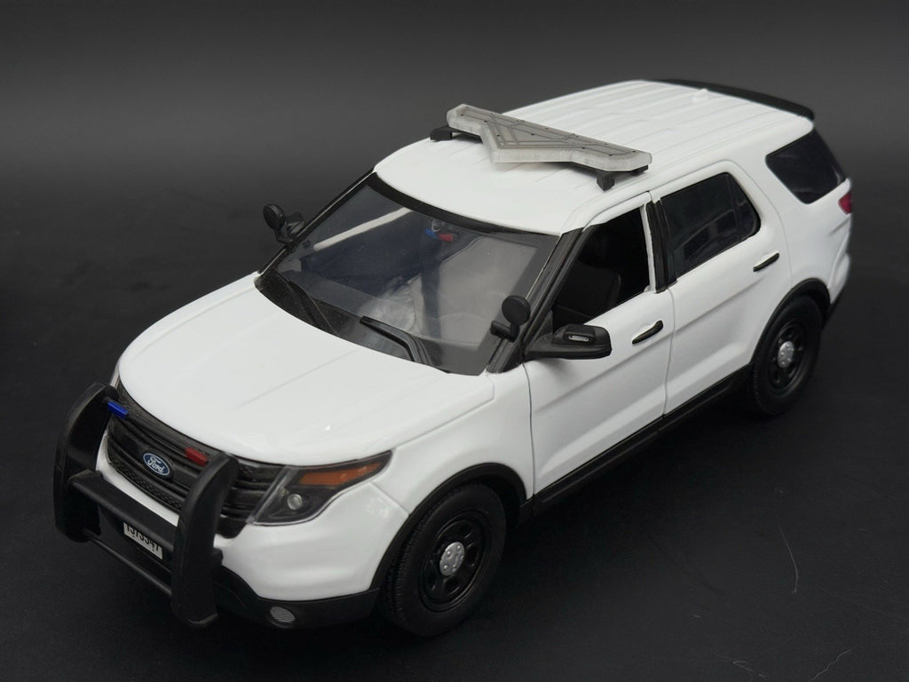1/18 Scale PCB Compatible Valor SUV Width Lightbar Police Motormax 1809XLPCBC9