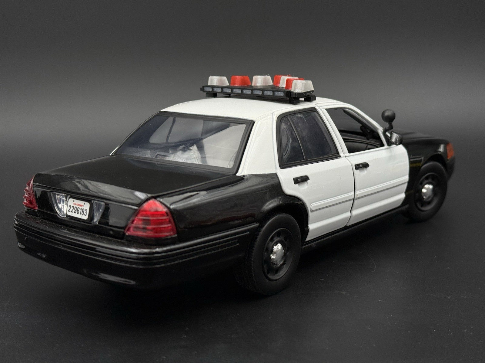 1/18 Scale Model LED Ready NYPD Federal Vector Lightbar Police Post-2008 183714