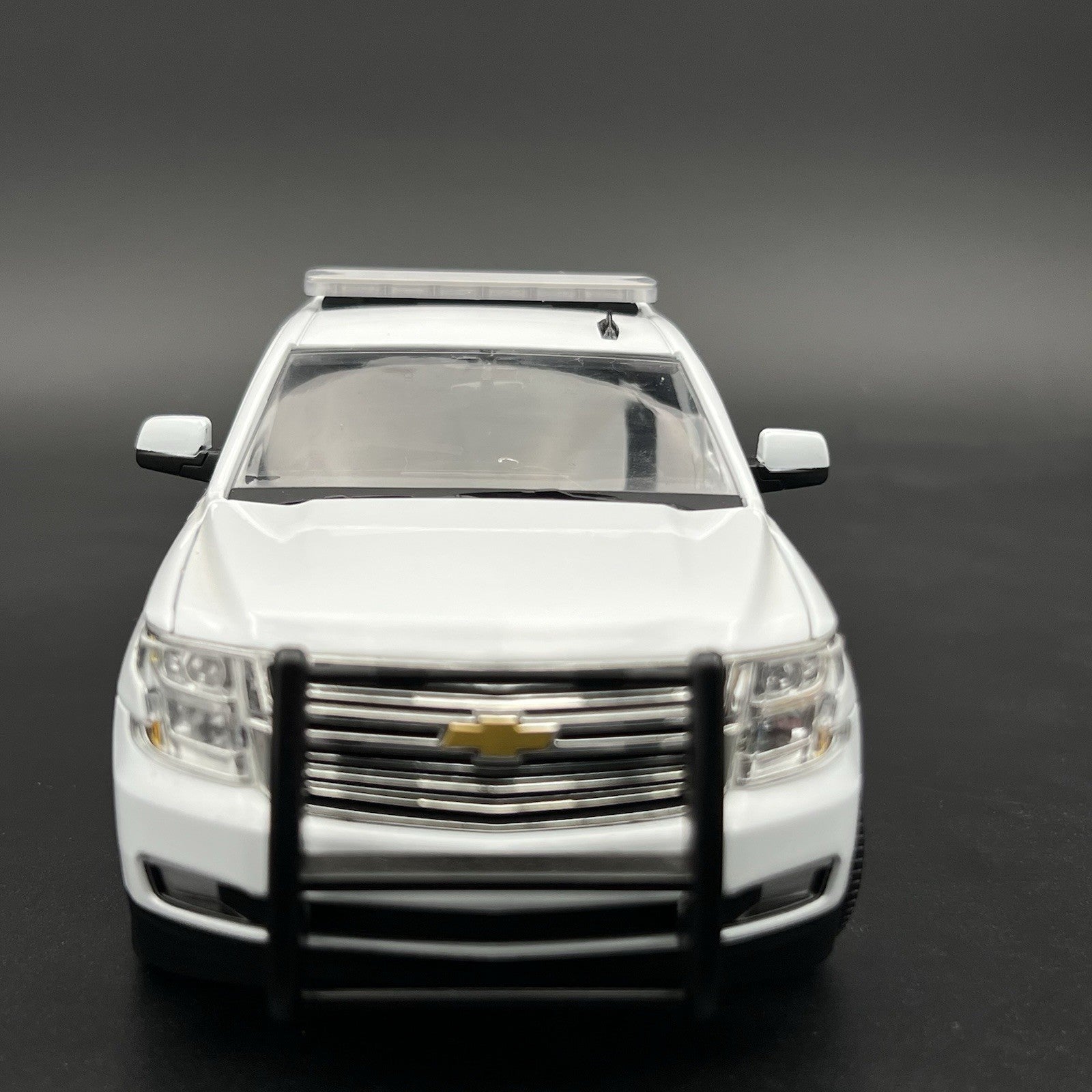 1/24 25 27 LED Compatible Tahoe SUV Width XL Legend Silver Top Lightbar Police6