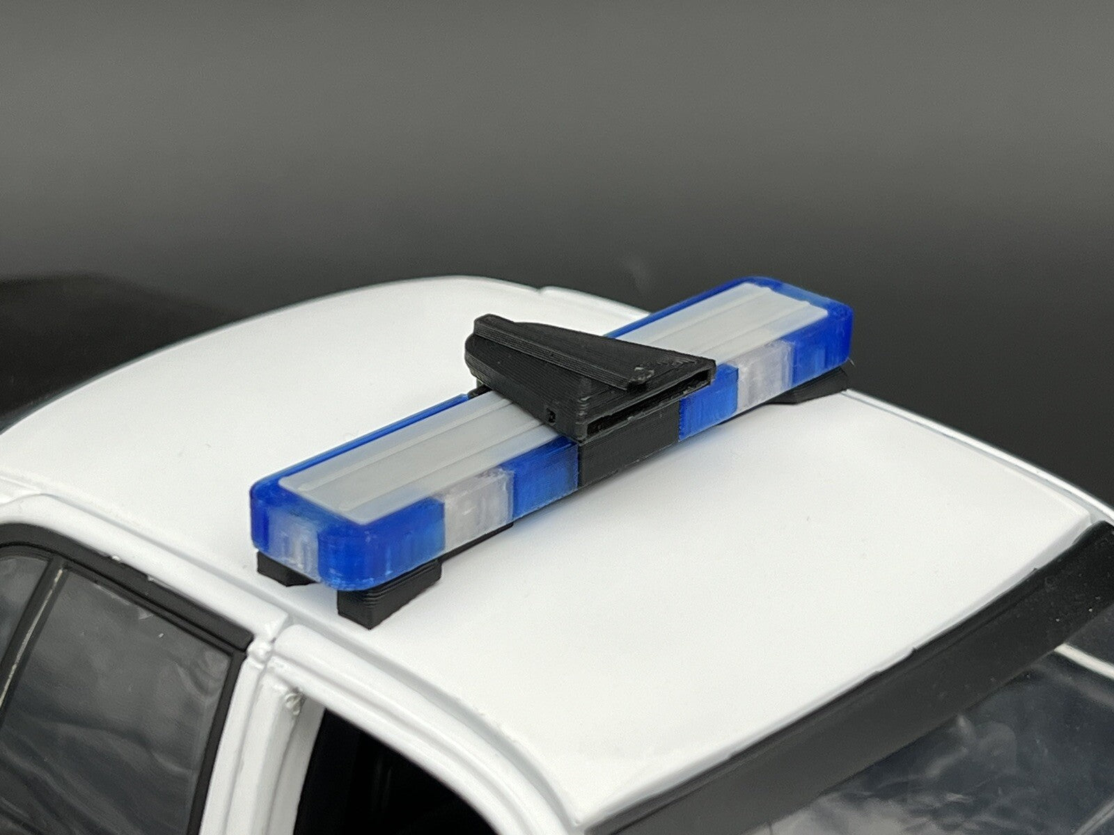 1/18 LED Ready Whelen Edge Lightbar Blue w/ Speaker Highway Patrol State Police3