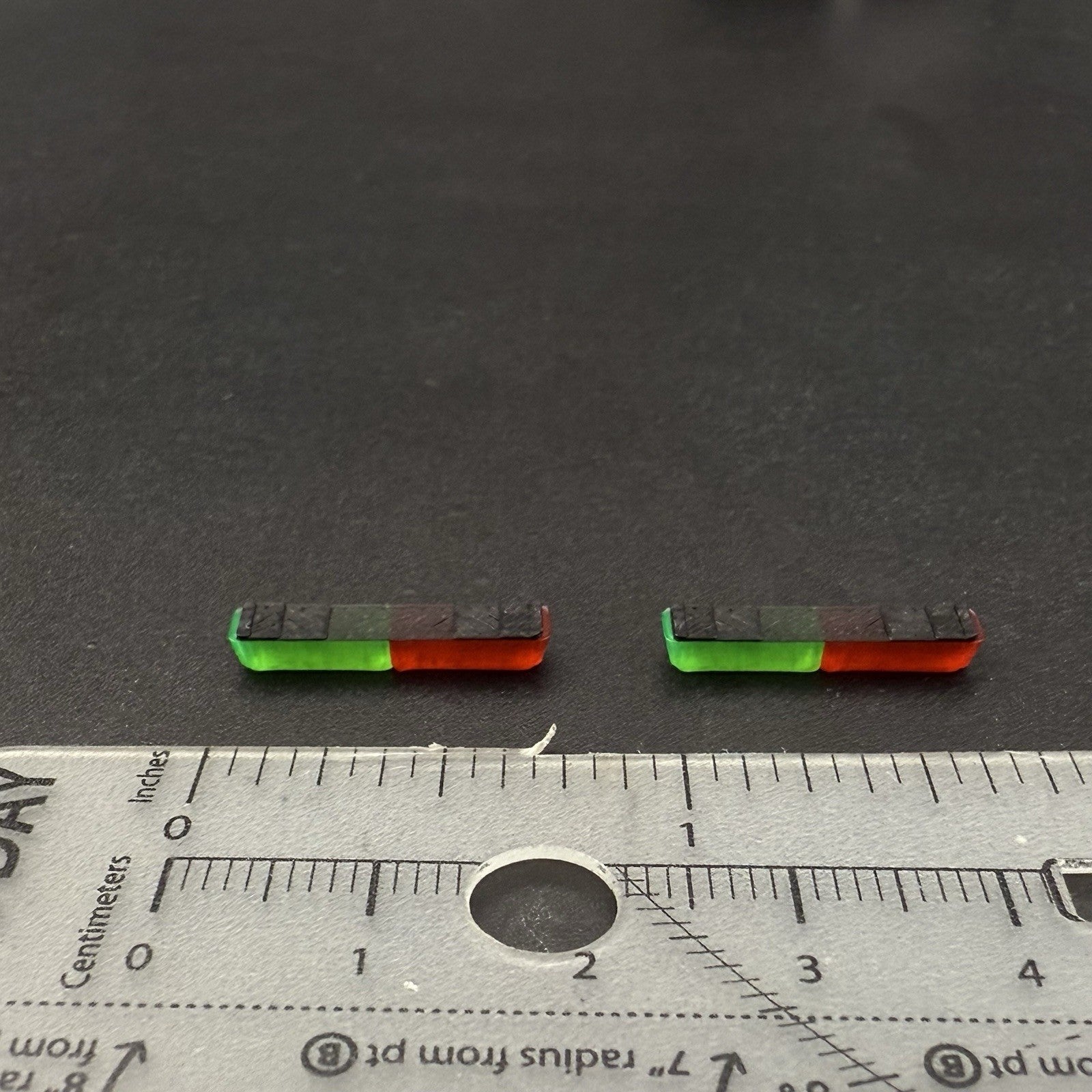 2 Pack 1/64 Green Red Lightbar Chicago Fire Ambulance SUV Truck Hansch DBS20001