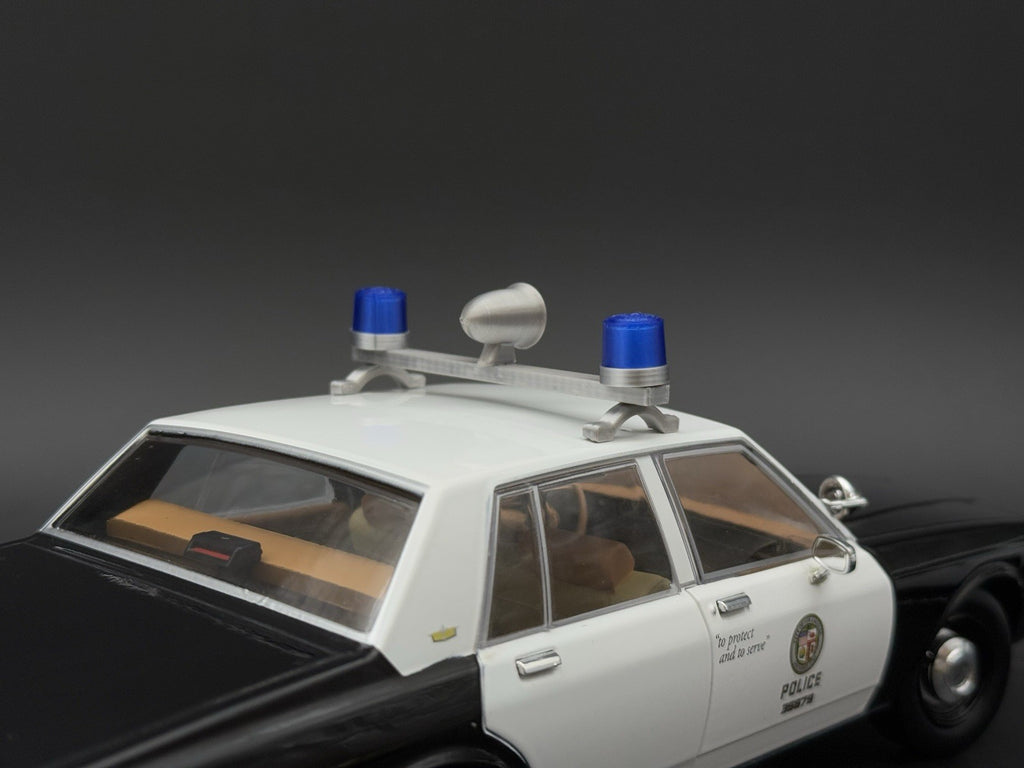 1/24 Scale Model Blue Twin Beacon Ray Speaker Police Lightbar Visibar 2461B7