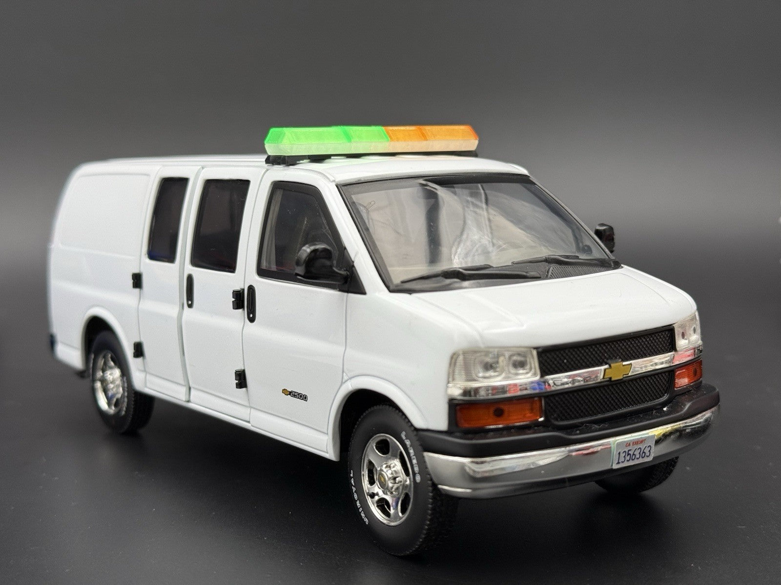 1/24 25 Scale Model Green Amber Code 3 MX7000 XL Lightbar Tow Truck Width 58”3