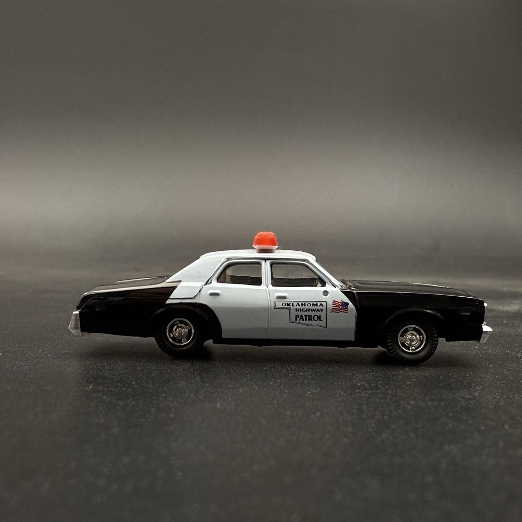 4 Pack 1/87 HO Smith Wesson 8000 8780 8880 8980 Lightbar Red Fire Police Sheriff8