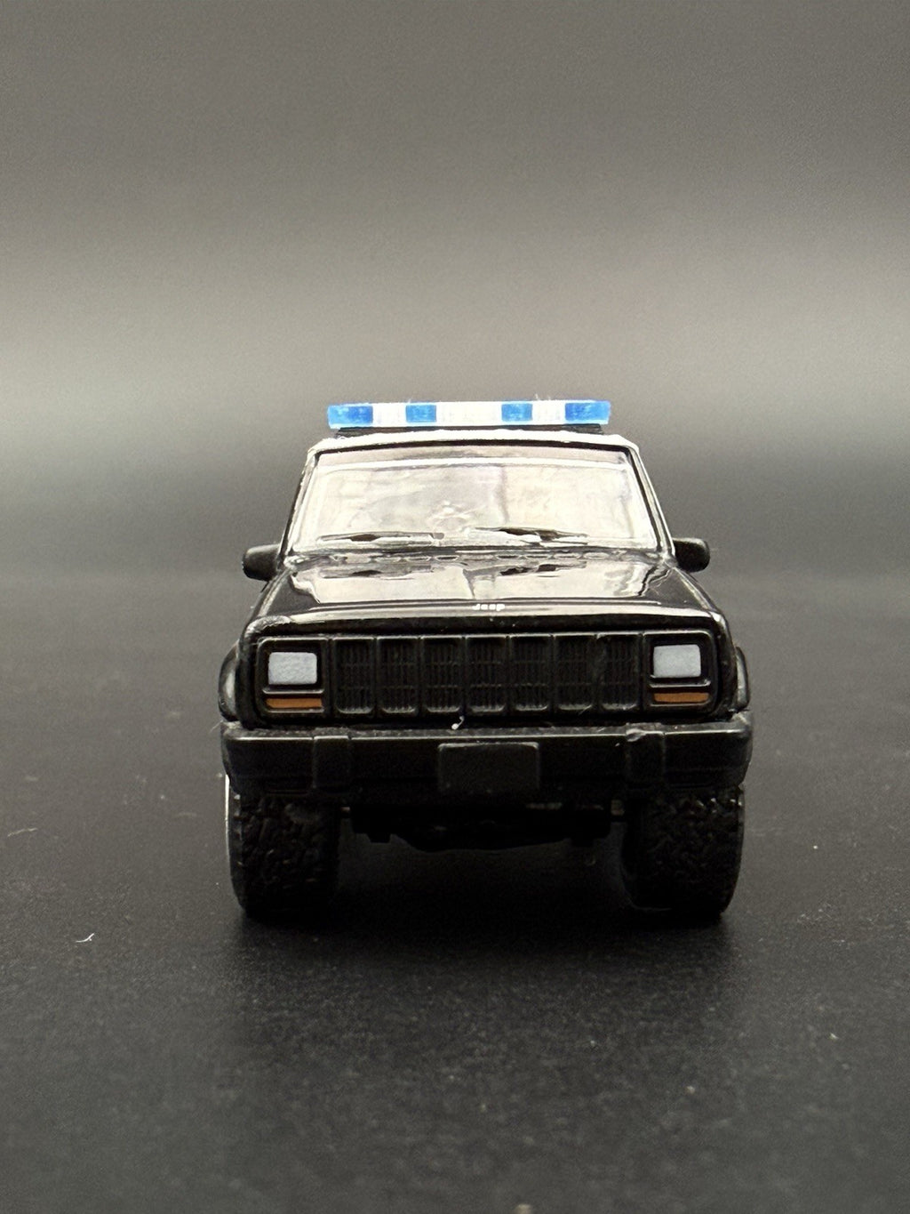 2 Pack 1/64 Whelen Edge Lightbar Blue Maui Hawaii Honolulu Police 64095