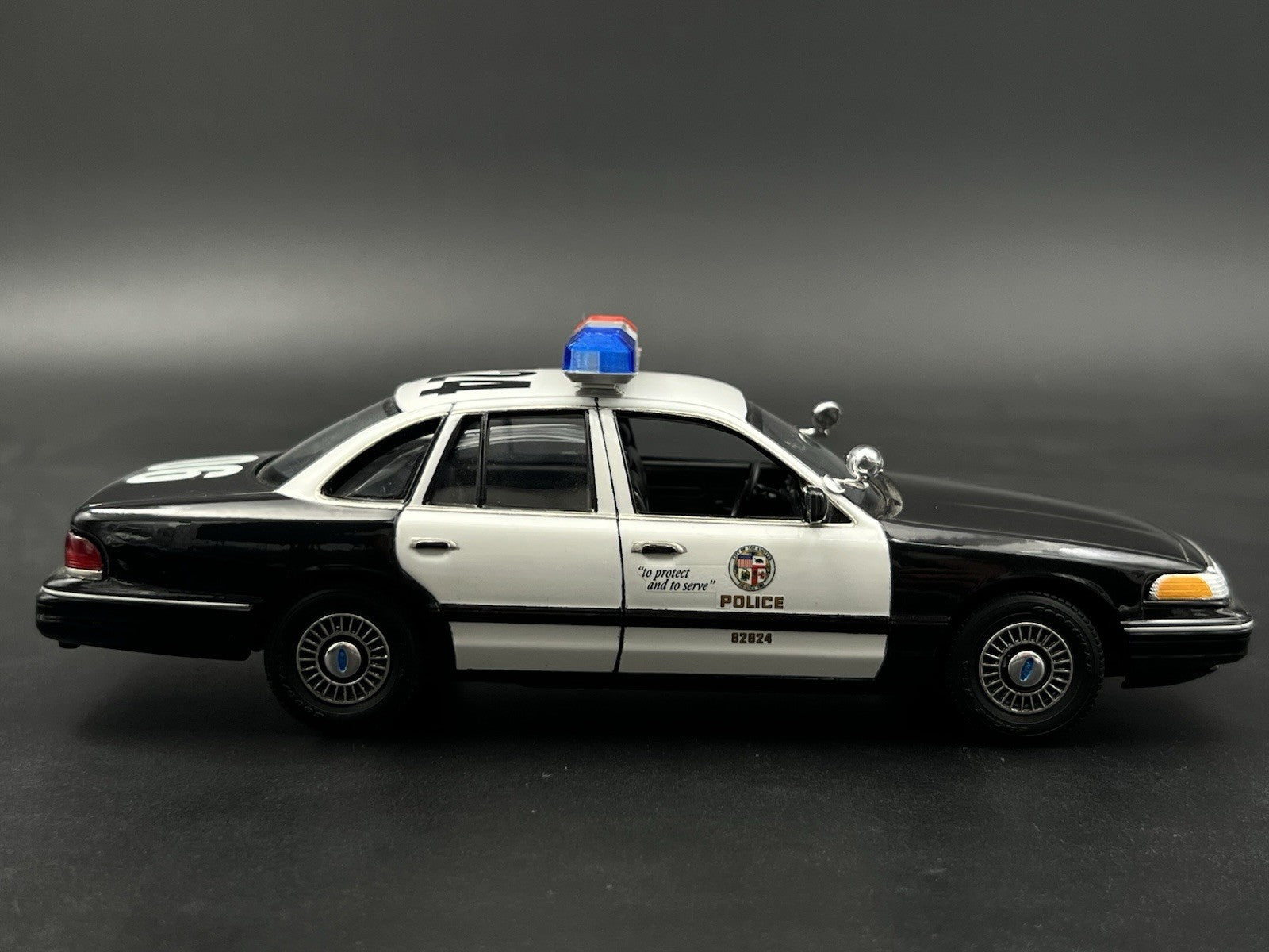 1/24 1/25 Blue Red Smith Wesson 8780 8880 8980 Lightbar Police Sheriff Fire19