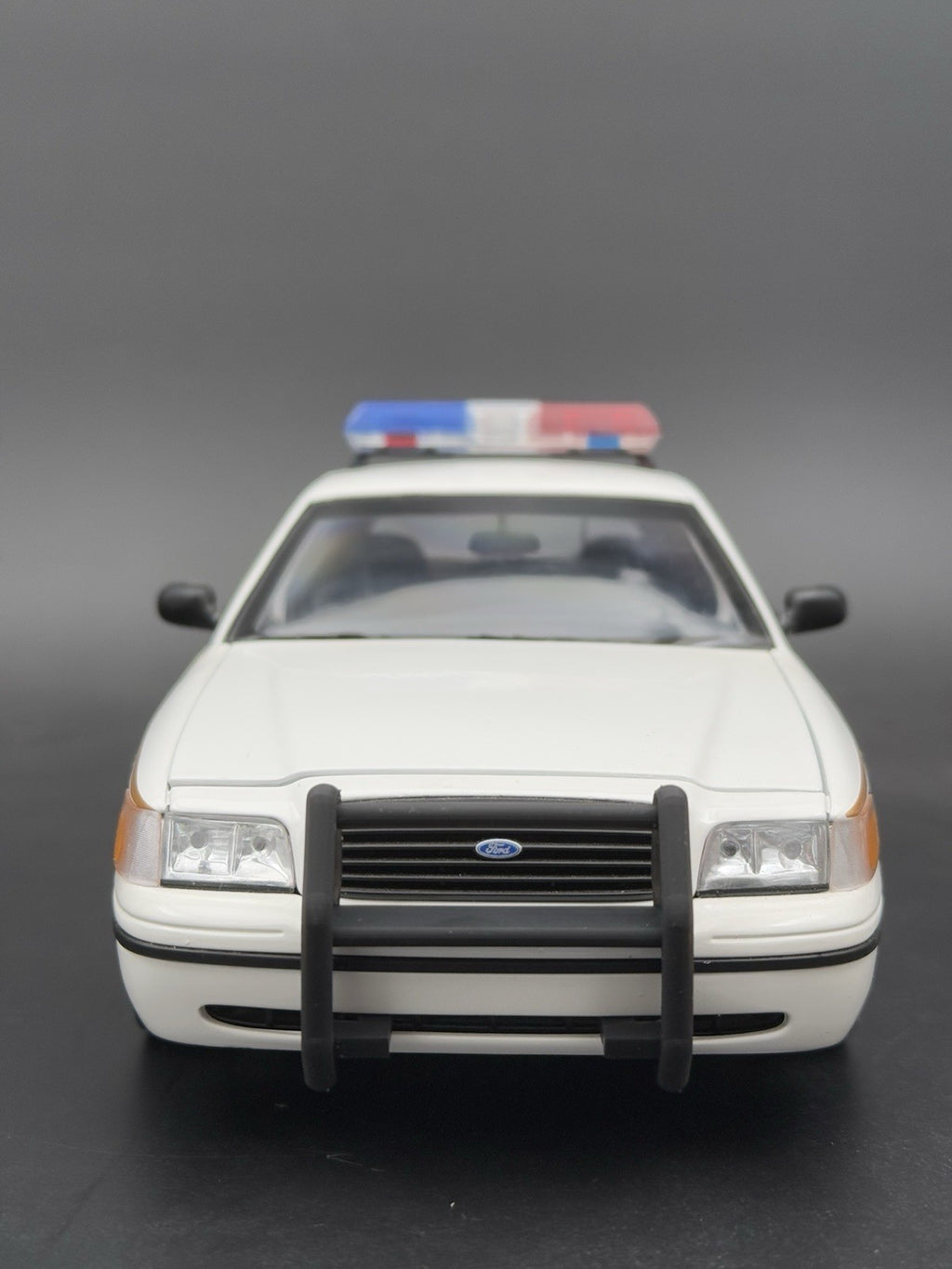 1/18 Go Rhino Push Bumper Pushbar For Motormax Crown Vic Police Autoart3