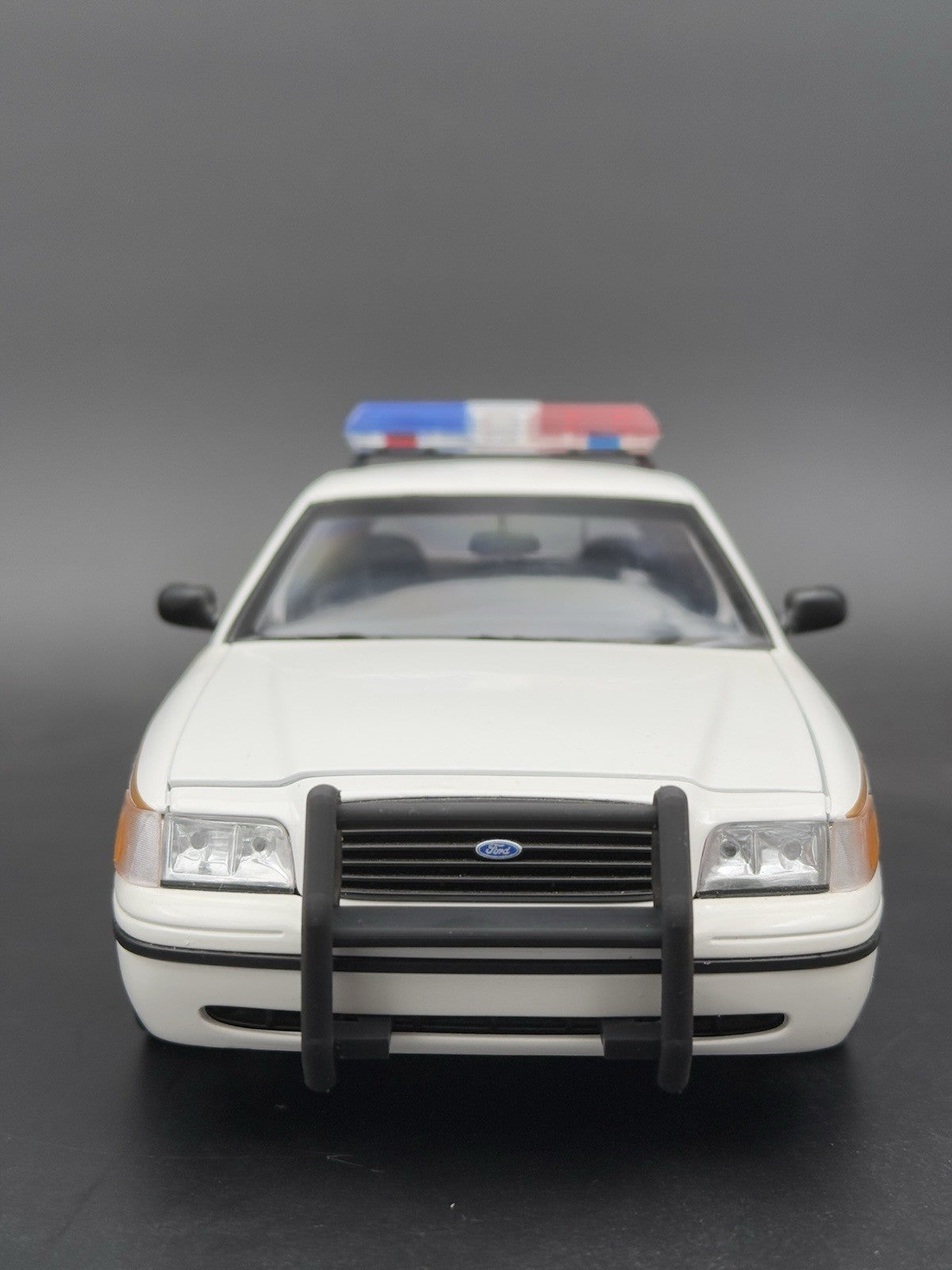 1/18 Go Rhino Push Bumper Pushbar For Motormax Crown Vic Police Autoart3