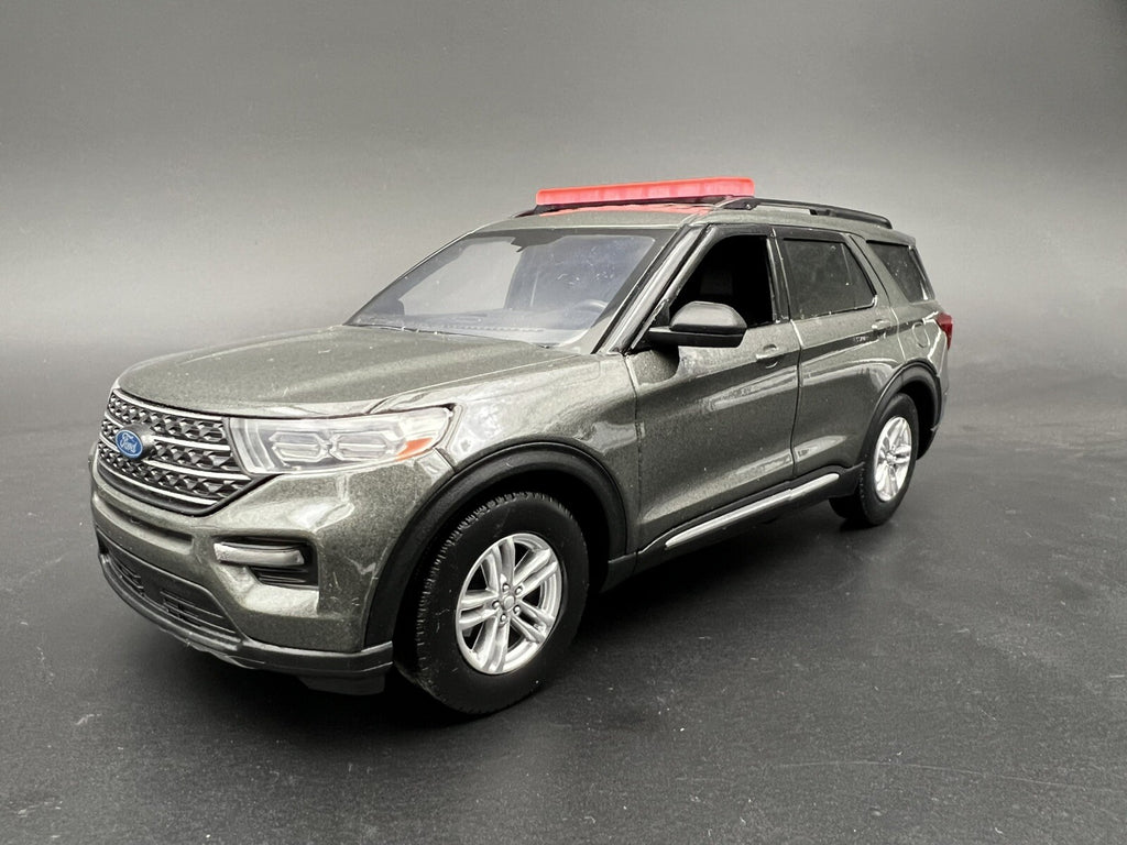 1/24 25 27 LED Ready Code 3 2700 Red Clear Lightbar Fire Police 2409RC6